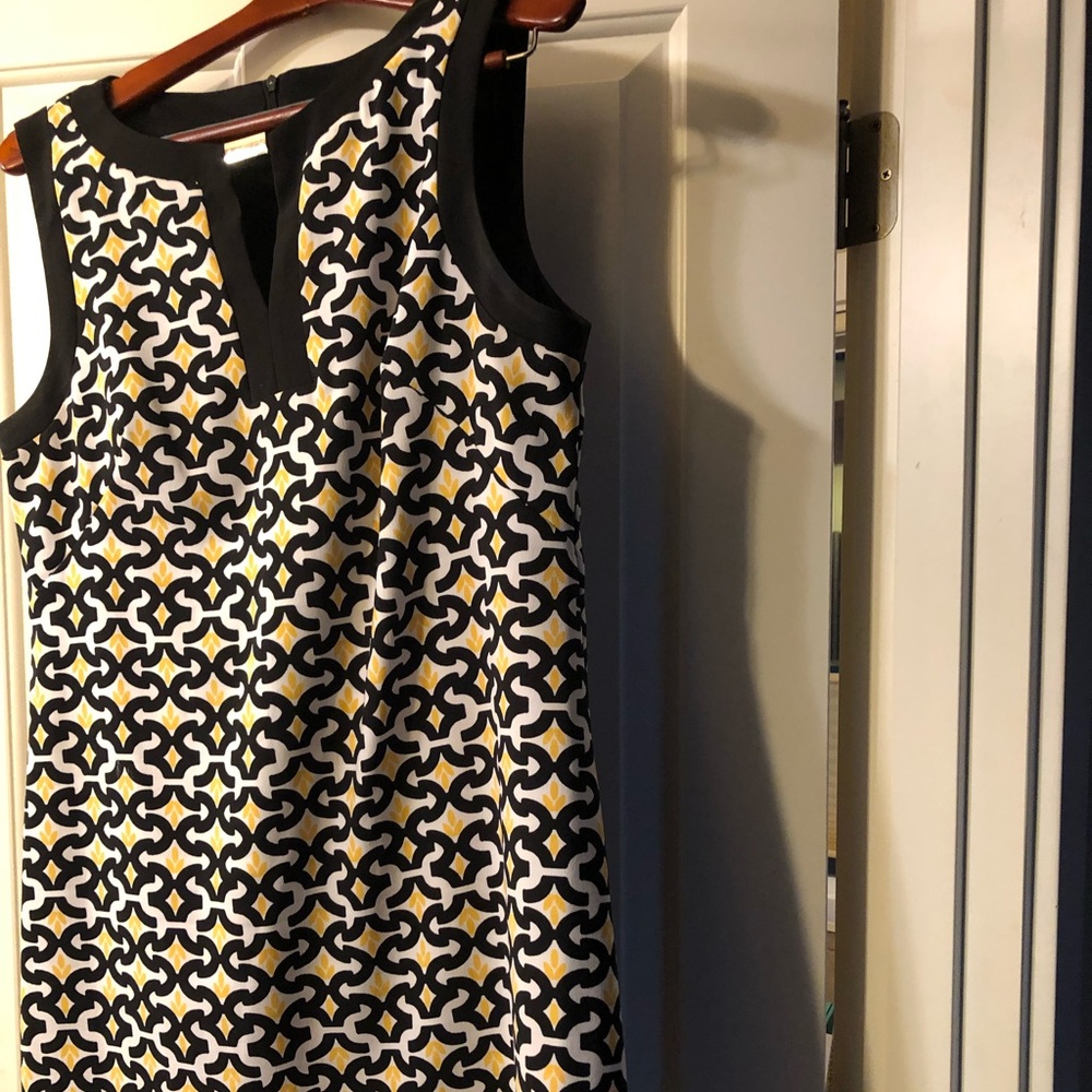 Multi-colored sleeveless sheath dress